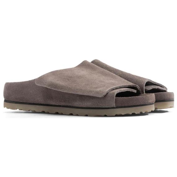 Биркеншток, Британский университет