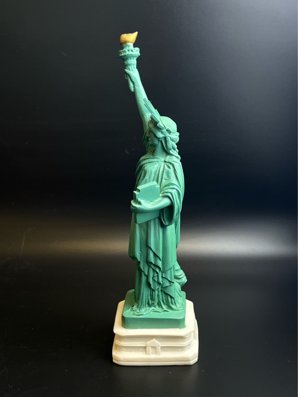 Статуэтка Статуя свободы / Statue of Liberty.