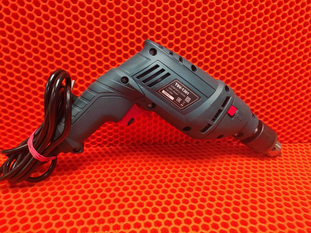 Дрель ударная TSV-1301