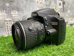 Nikon D3200 Kit 18-55mm DX VR Gll 16.100 кадров