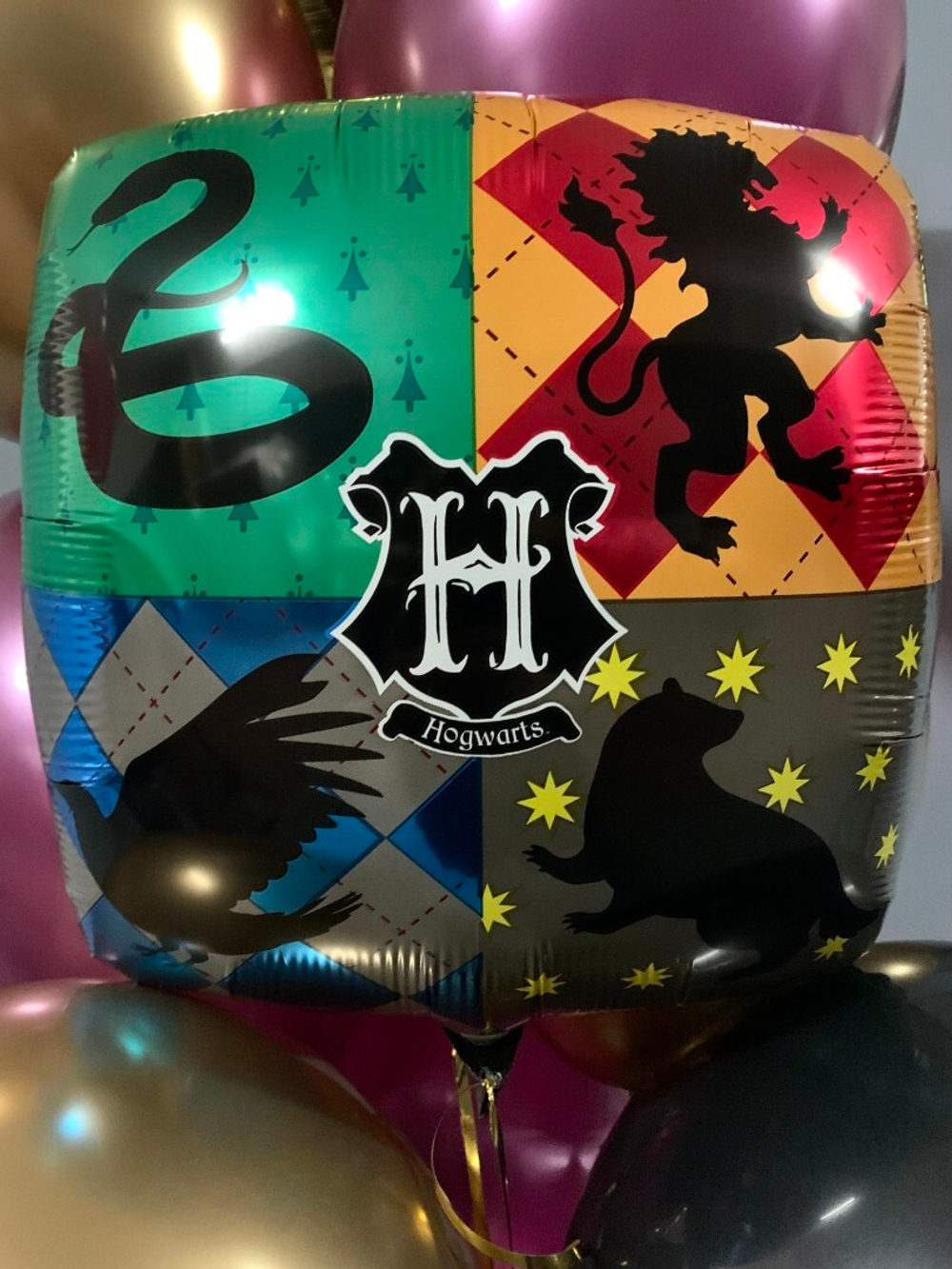 Фольгированный шар «Факультеты Хогвартс», квадратный, 46 см