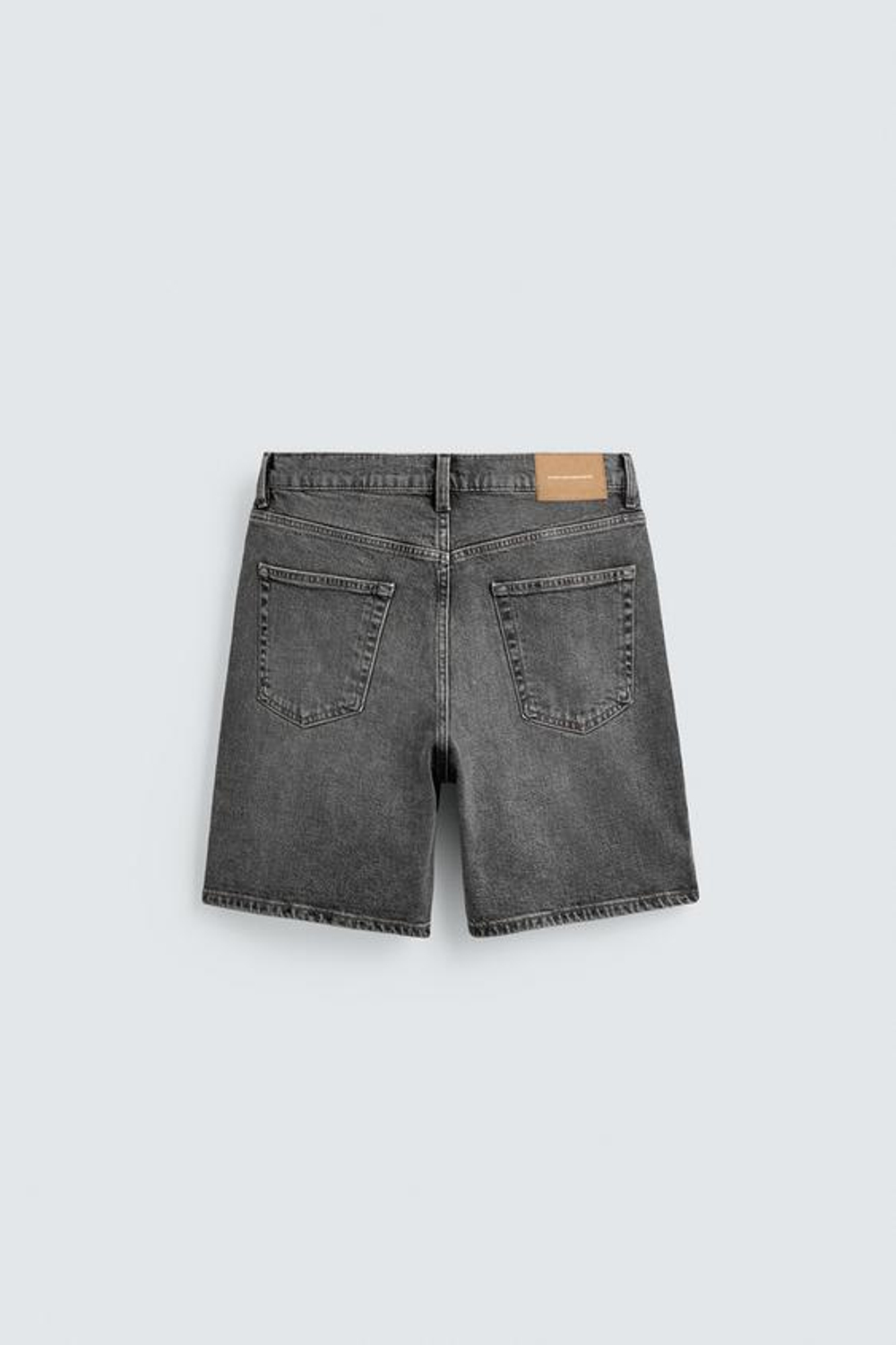 ZARA ДЖИНСОВЫЕ ШОРТЫ REGULAR FIT, СЕРЫЙ