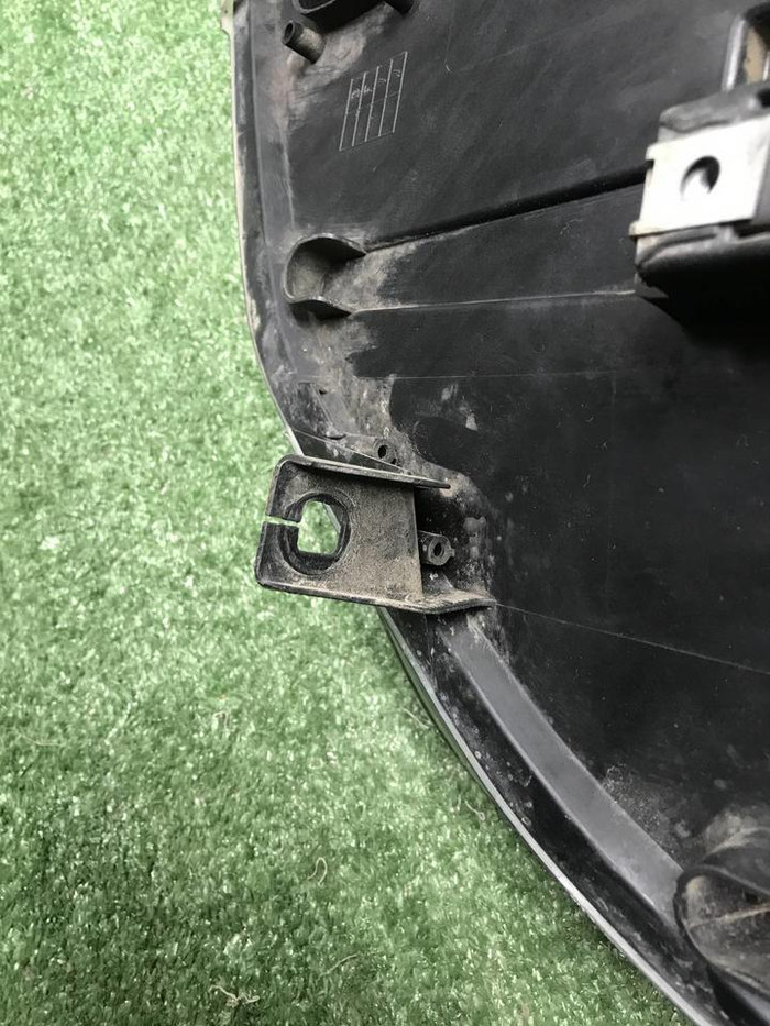 Фара правая BMW X6 E71 (2007-2012) ксенон