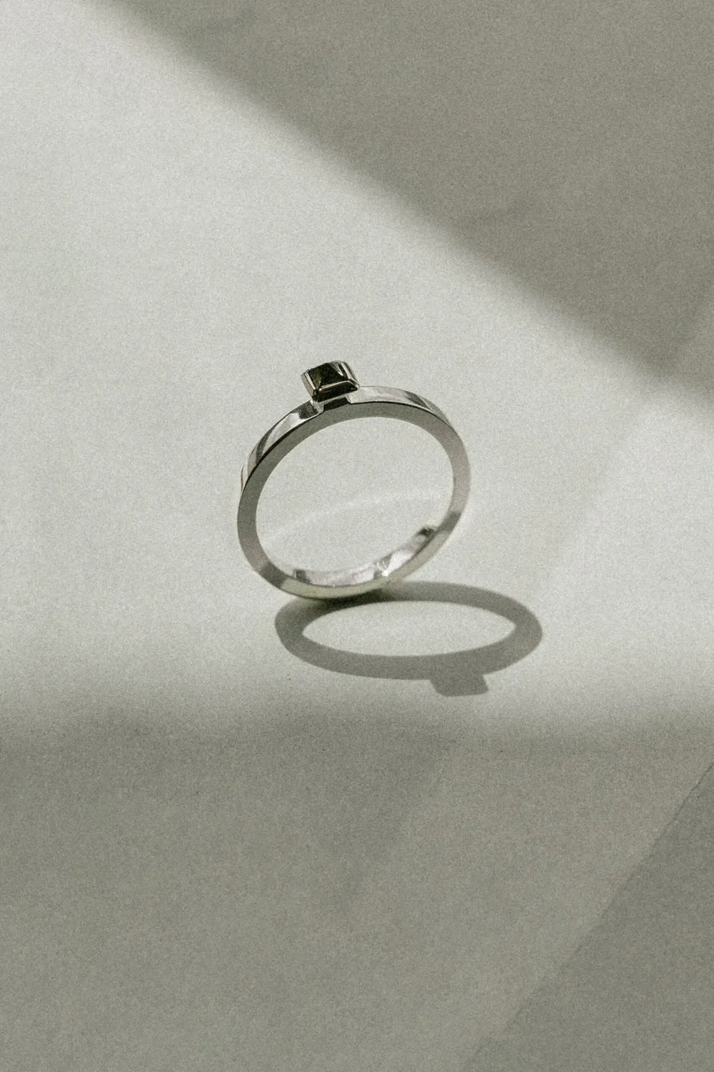 Кольцо Опора с раухтопазом