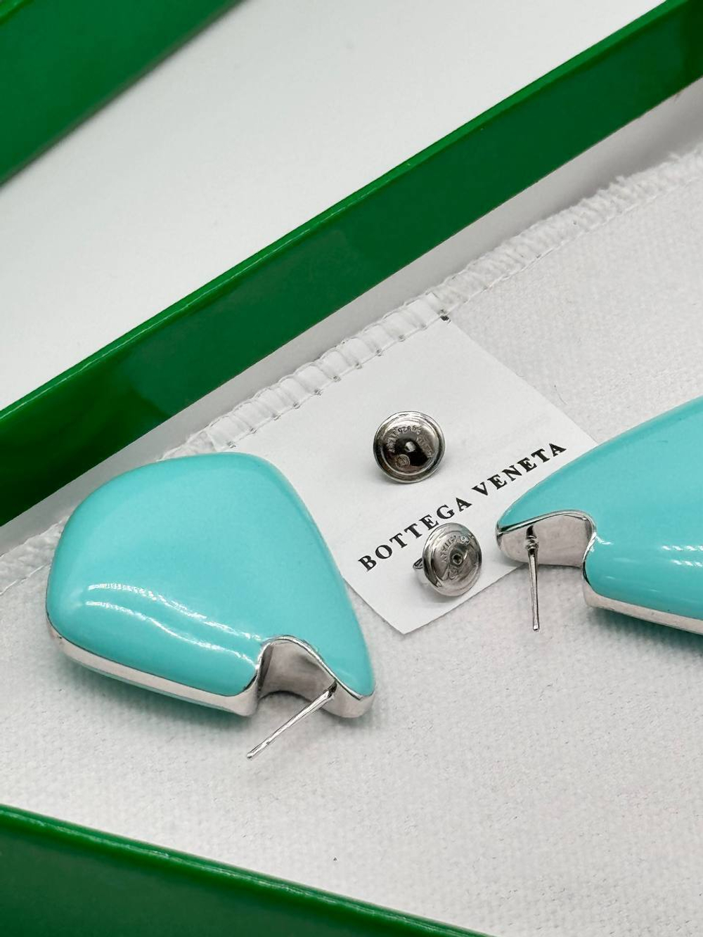 Серьги Bottega Veneta