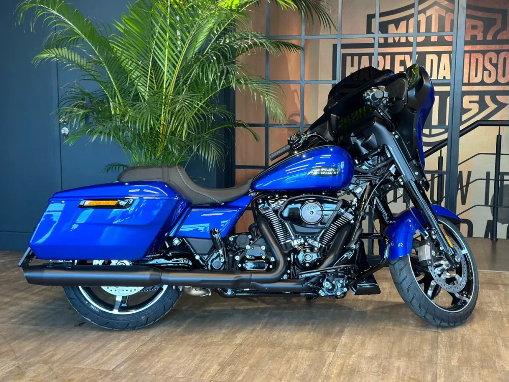 STREET GLIDE SPECIAL, 2024 (Blue Burst/Black Trim)
