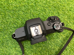 Canon EOS M50 (Не рабочий)