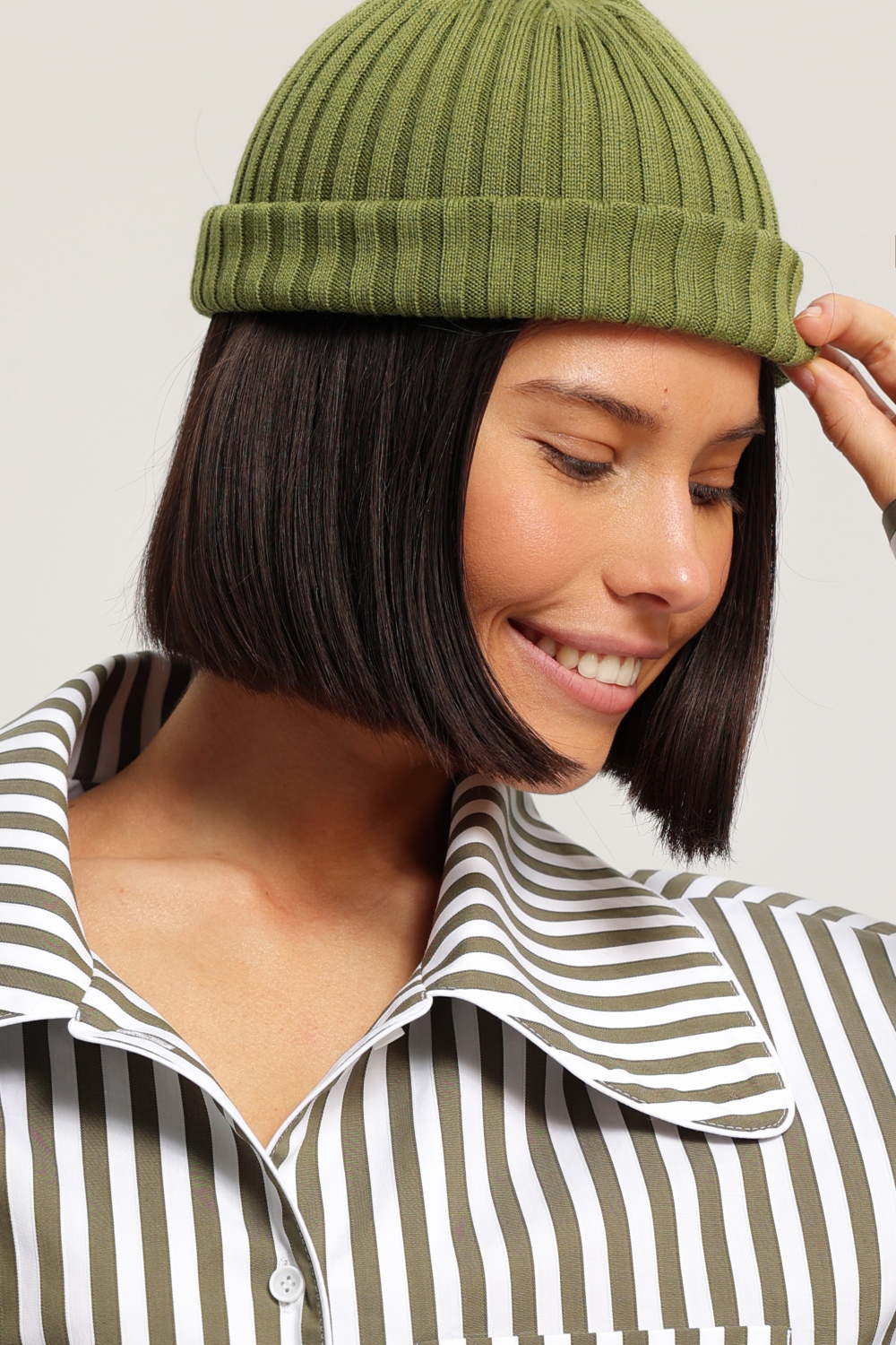 Шапка тонкая