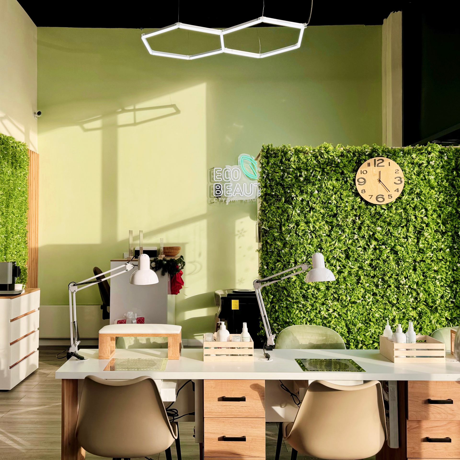 Eco Beauty: салон красоты в Южных садах