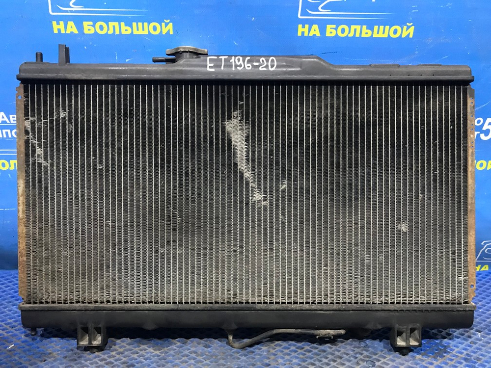 Радиатор двигателя TOYOTA CALDINA 1996