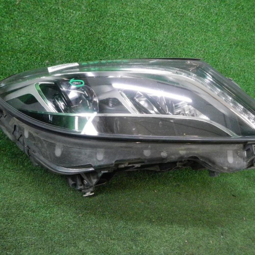 Фара правая Mercedes S W222 (2013-2017) LED Night Vision