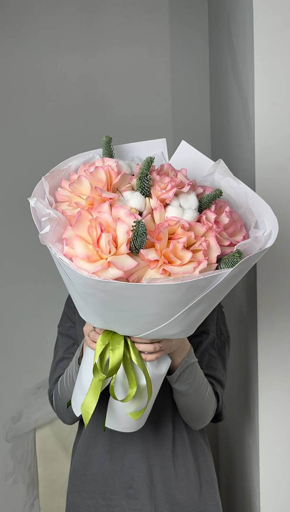 Букет из ажурных роз