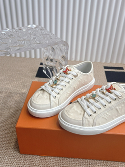 Louis Vuitton Lagoon Sneaker