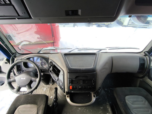 Торпедо салона кабины в сборе