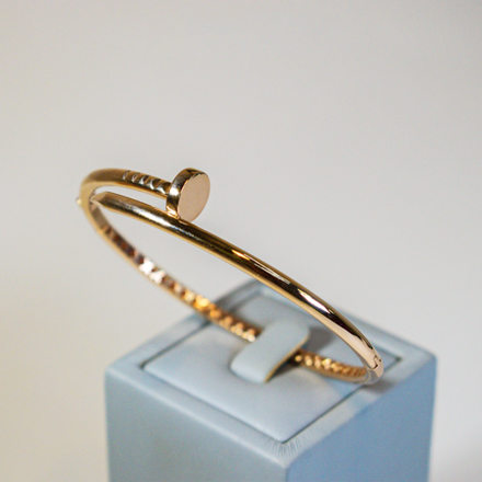 Жесткие браслеты