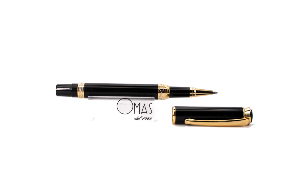 OMAS Century Roller Pen – Gold Edition