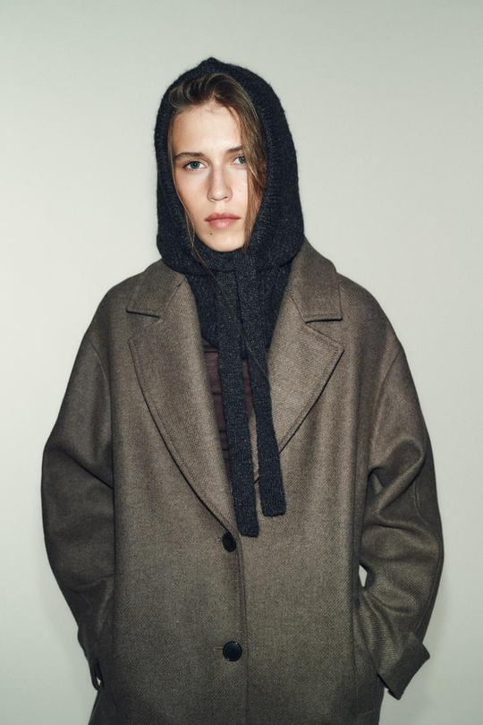 ZARA КАПЮШОН ИЗ ТРИКОТАЖА В РУБЧИК, АНТРАЦИТОВО-СЕРЫЙ