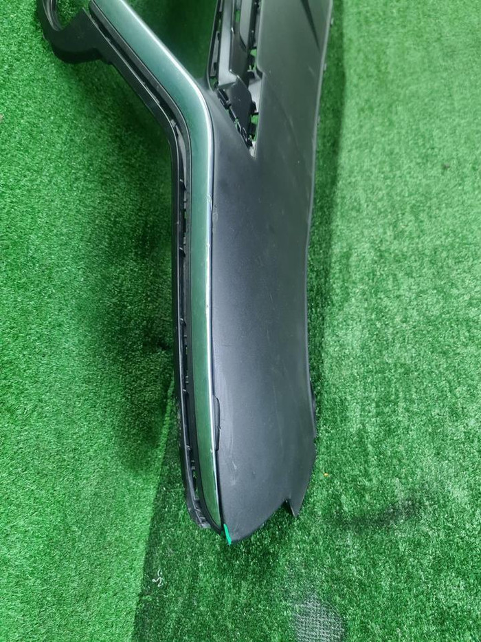 Юбка переднего бампера Mercedes GLS x167 19-23 AMG