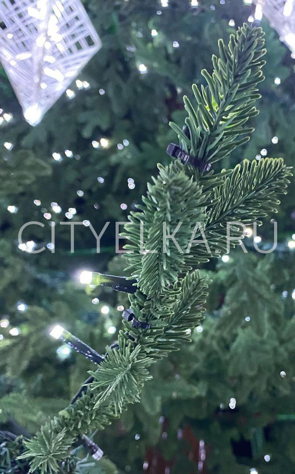 Ель уличная искусственная "Лесная" ствольная