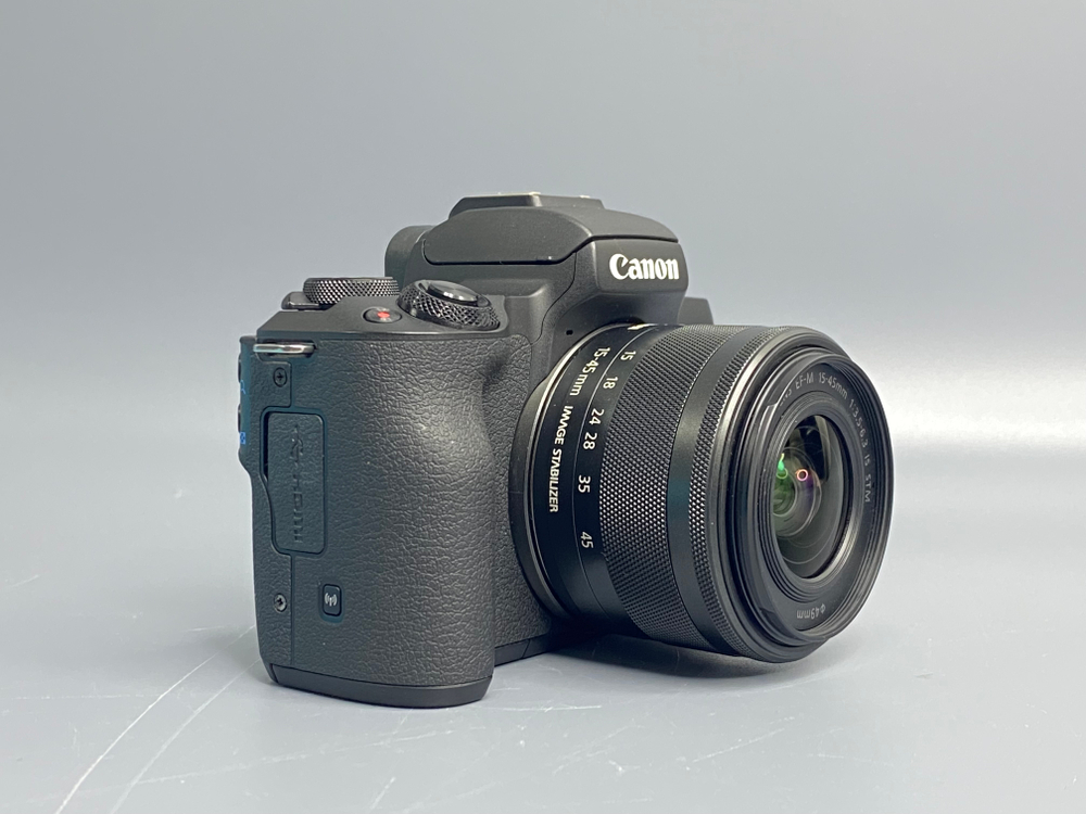 Canon M50 Kit 15-45mm IS STM