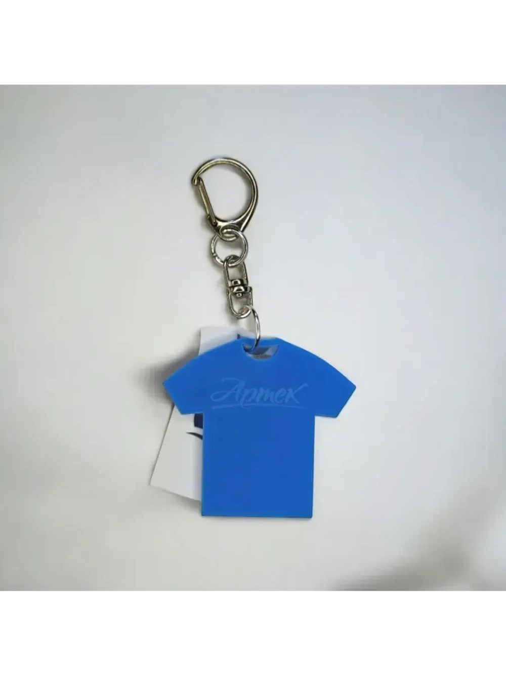 Брелок акриловый