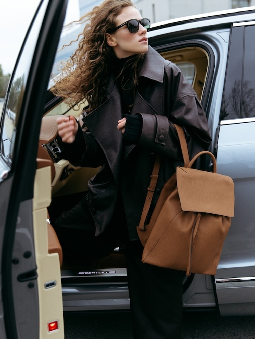 Backpack WALES caramel color