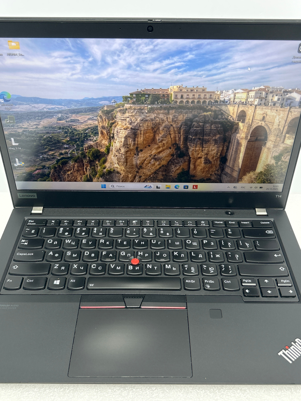 Ноутбук Lenovo ThinkPad T14 Gen 1 (20S1SHNP00) 14"/Intel Core i7 10610U/RAM 16GB/SSD 512GB/Intel UHD Graphics/1920*1080/IPS/Windows 11/Подсветка кл-ры: LED/Чёрный. Состояние: Уценка/большой след. на матрице от клавиатуры