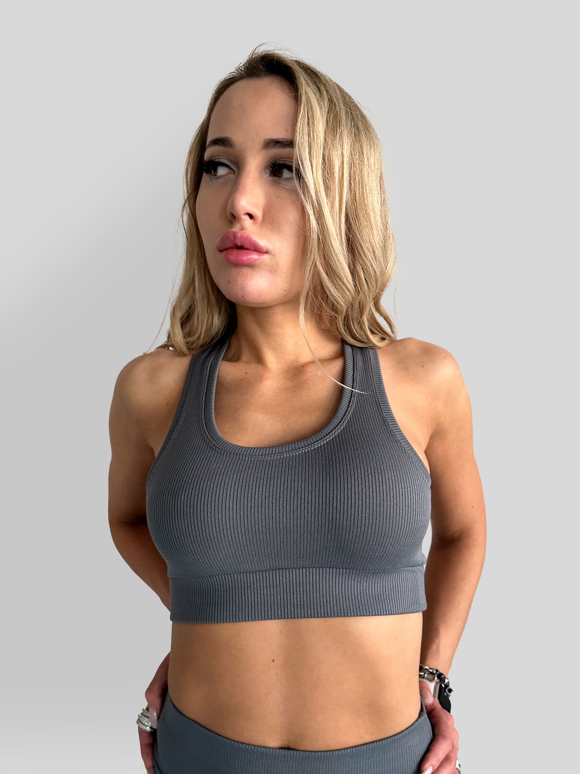 Trendy tops 2019 2025