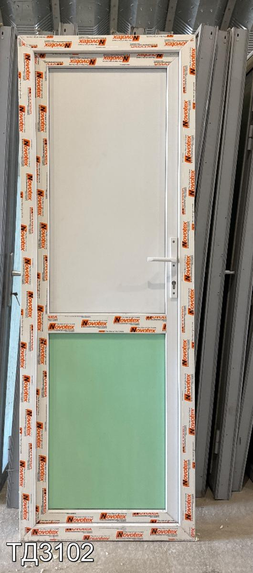 Дверь пластиковая входная Б/У 2000(в) x 700(ш)