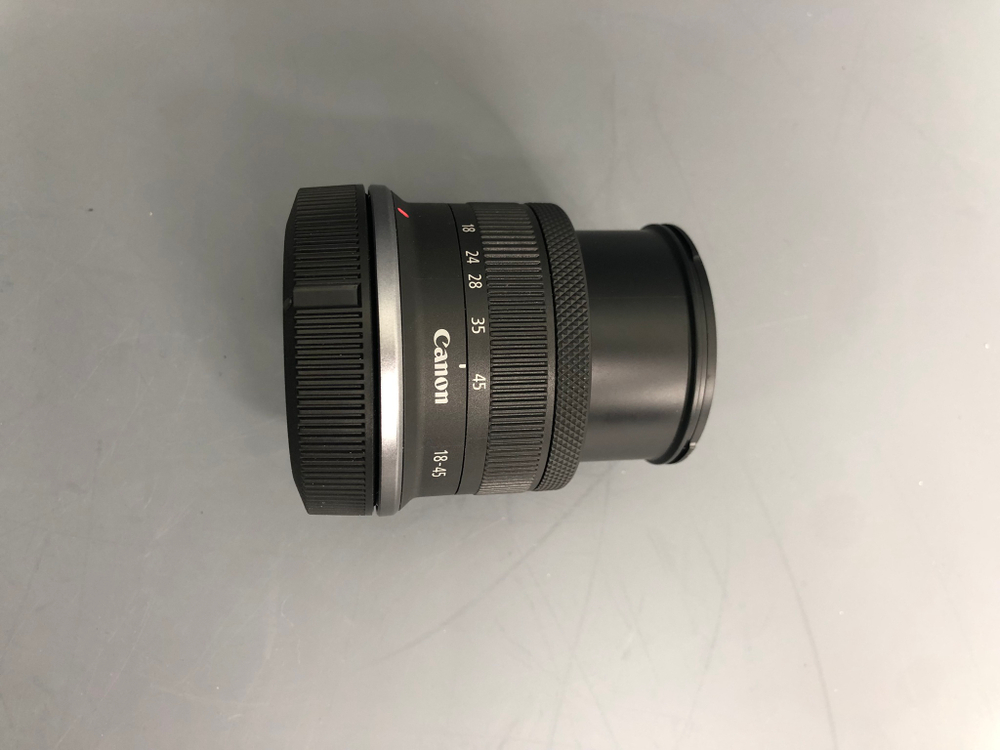 Canon RF-S 18-45mm 4.5-6.3 IS STM