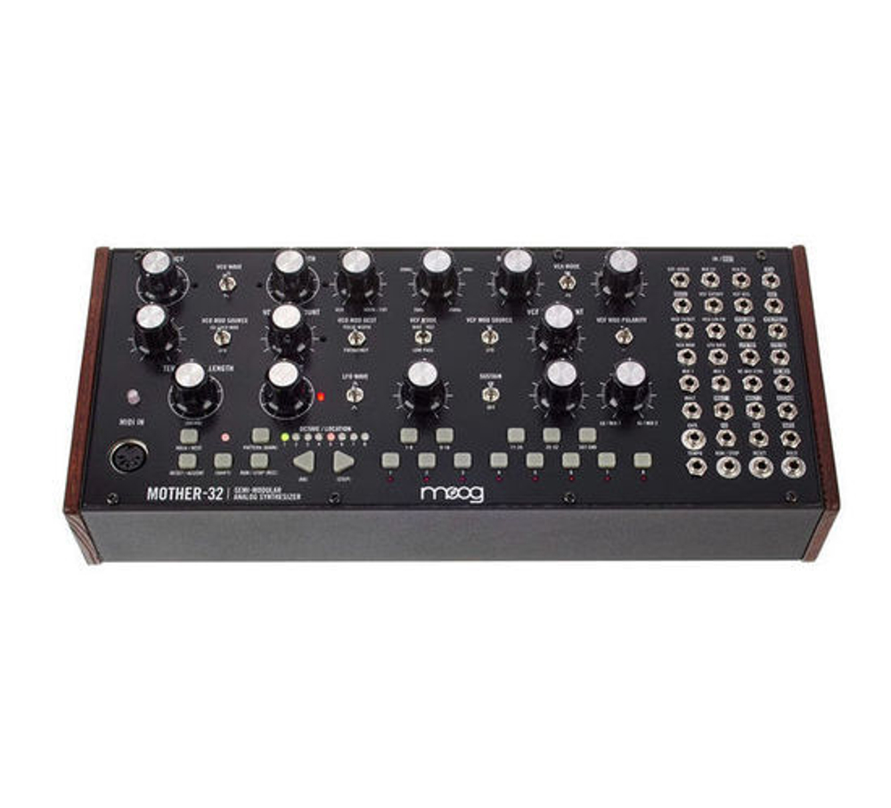 Moog Mother-32