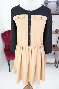 Платье F5 стильное 46 размер