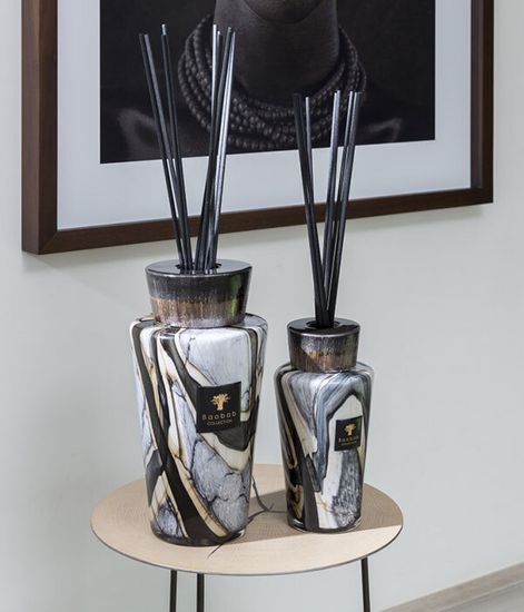 Marble, ваза аромадиффузора Stones Totem, Baobab Collection
