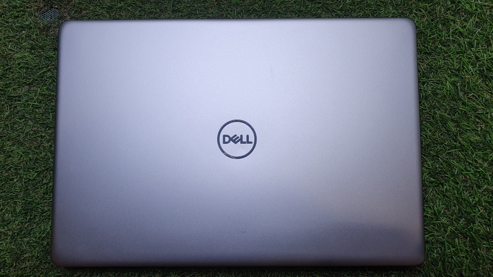 Ноутбук Dell i5-8/8Gb/530 2Gb/FHD/P87G P87G001/Windows 10