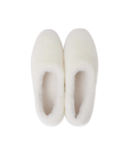 Балетки из натурального меха молочный