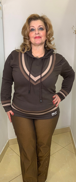 Коричневые брючки на резинке с отстрочкой