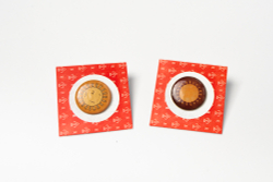 Значок металлический под смолой 25мм