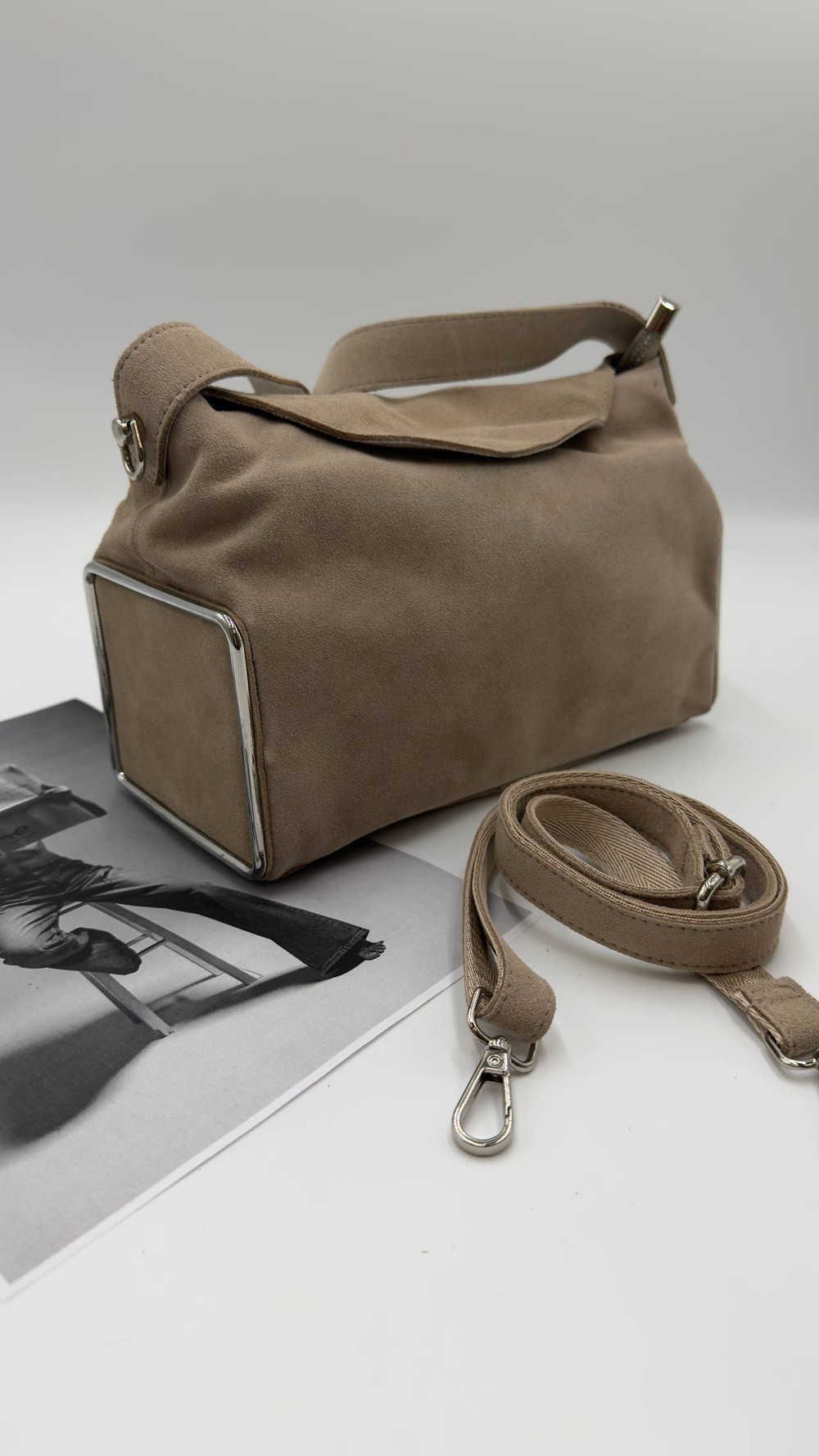 Сумка женская натуральная замша артикул 083-51 цвет "бежевый"