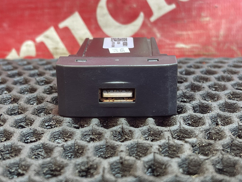 Разъем USB