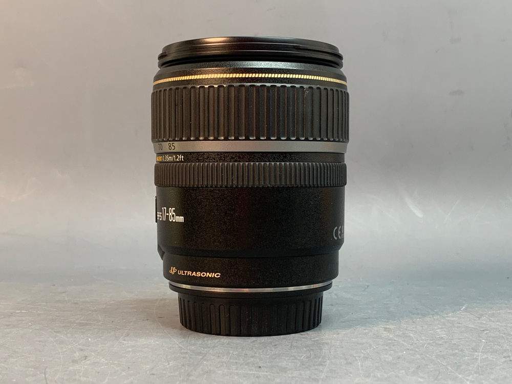 Canon EF-S 17-85mm f/4-5.6 IS USM
