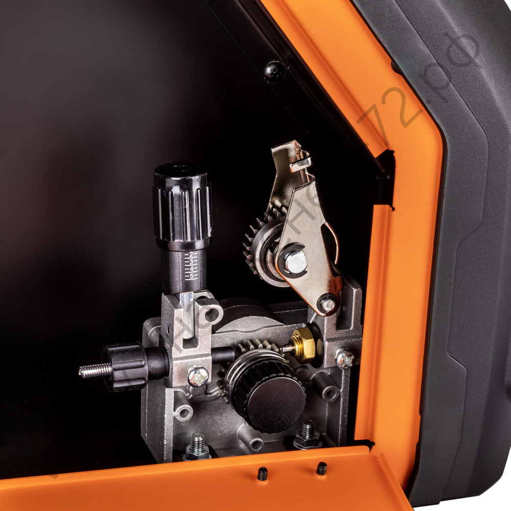 Сварочный полуавтомат INVERMIG 200 DP