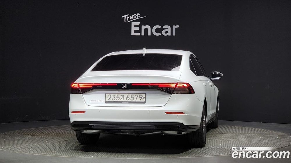 Honda Accord 11 Generation 1.5 Turbo (10.2023)