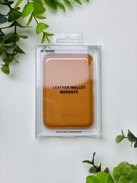 Кожаный чехол - бумажник K-DOO LEATHER WALLET MagSafe коричневый