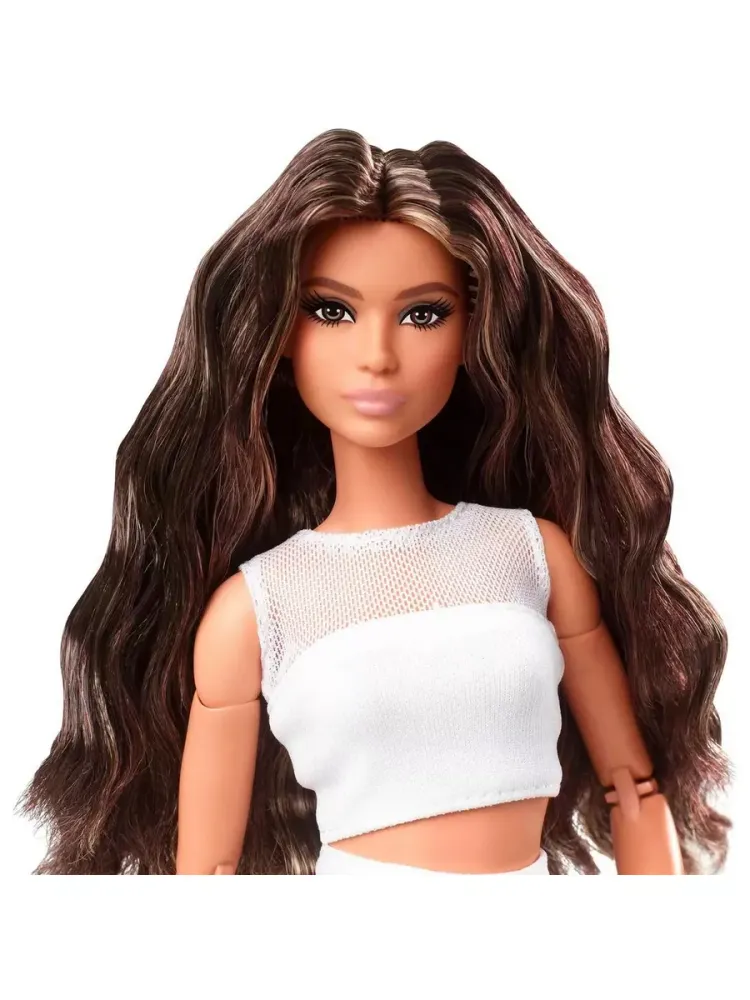 Кукла Looks Брюнетка GTD89