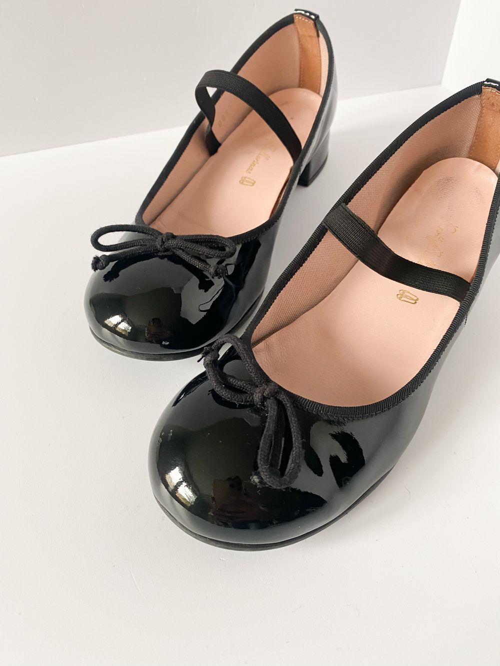 Лаковые туфли Pretty Ballerinas, 31,5