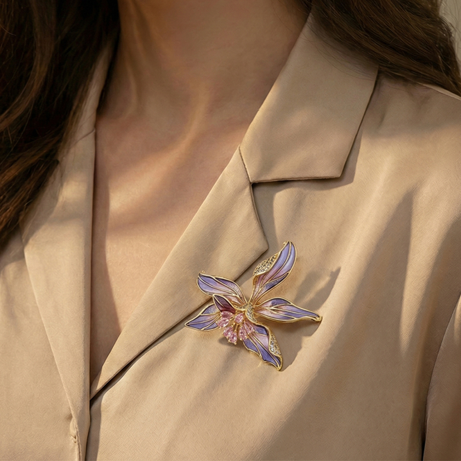 Брошь Fiore Luna Ирис циркон + эмаль с ручной росписью XR12394A4 V/G