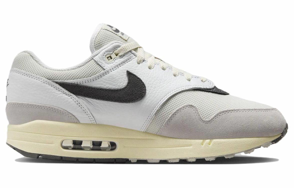 Кроссовки Nike Air Max 1