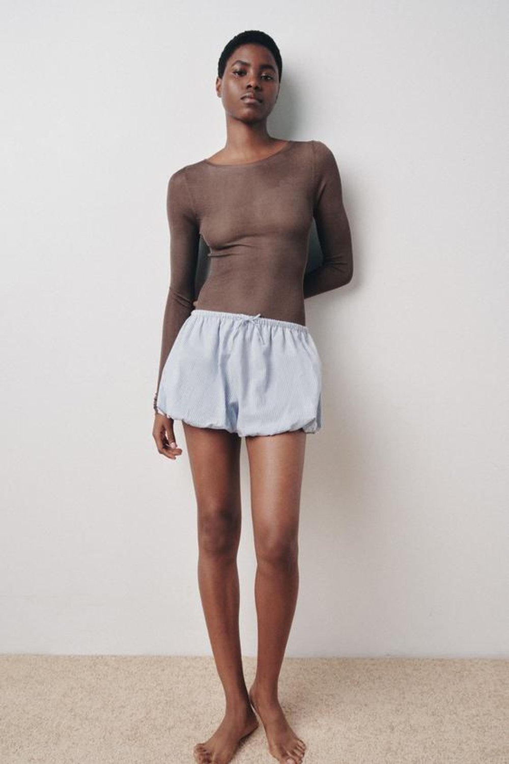 ZARА ПОЛОСАТЫЕ ШОРТЫ-КЮЛОТЫ, НЕБЕСНО-ГОЛУБОЙ