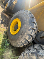 KOMATSU HM400* Шарнирно-сочленённый самосвал HM400-5 (Дизельный, 15,2 л, 480 л.с., АТ)