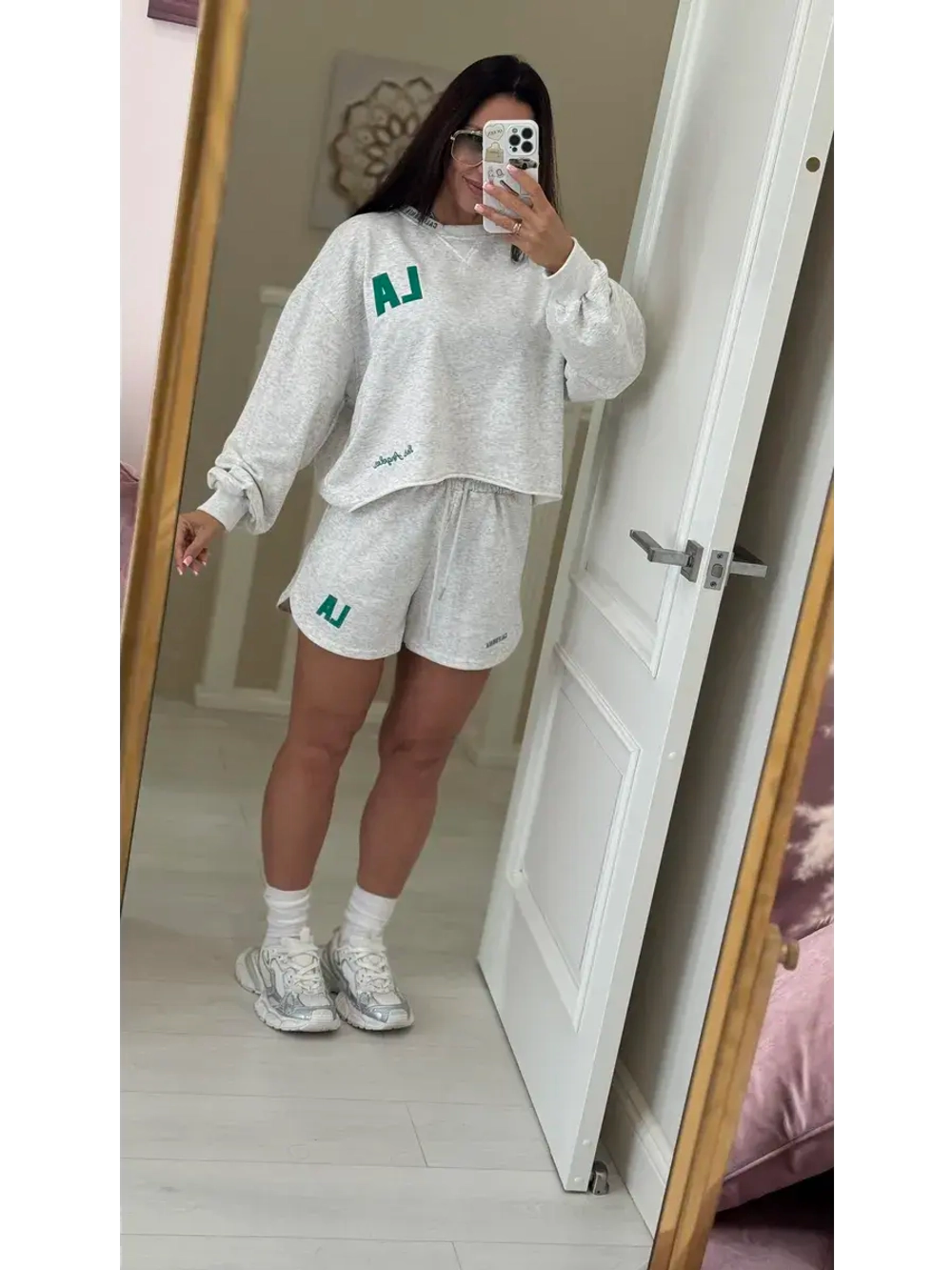 Спортивный костюм женский двойка свитшот с шортами LA